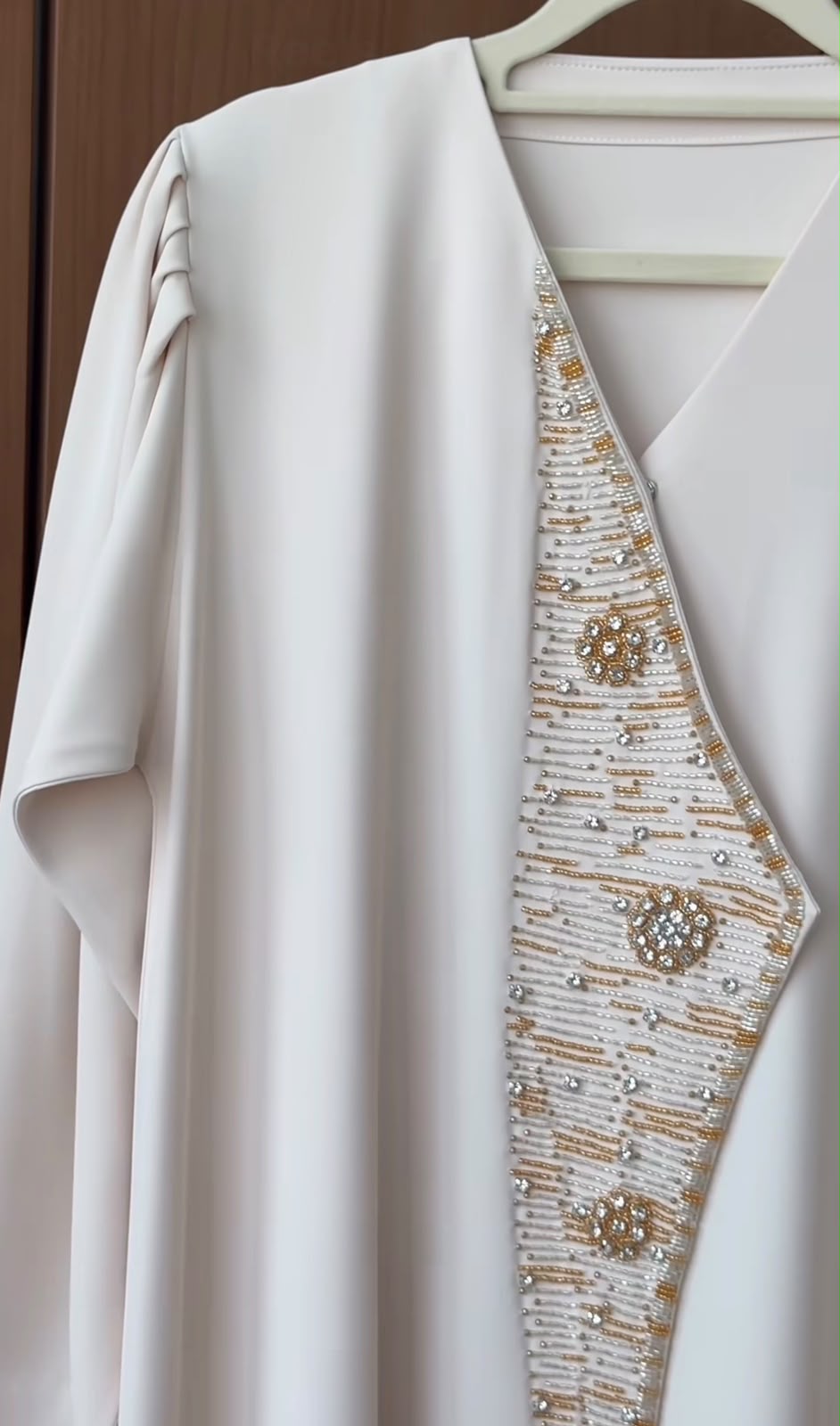 Champagne Royale Abaya