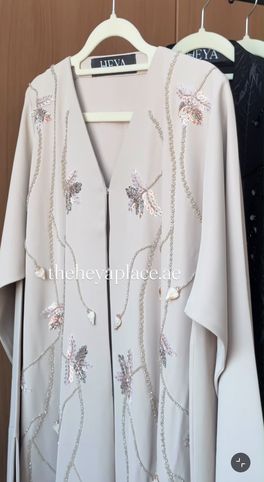Pearl Blossom Abaya GREY