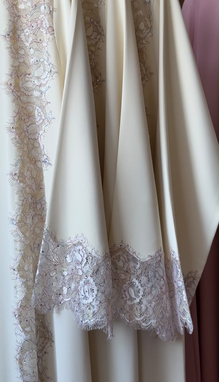 Ivory Lace Bloom Abaya