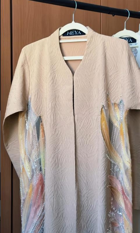 Pastel Wave Abaya BIEGE