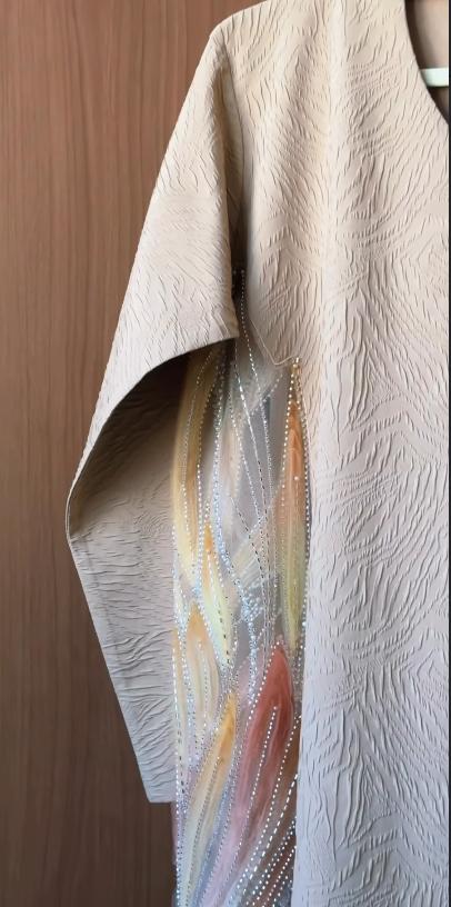 Pastel Wave Abaya BIEGE