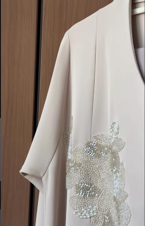 Pre-Order Crystal Petals Abaya