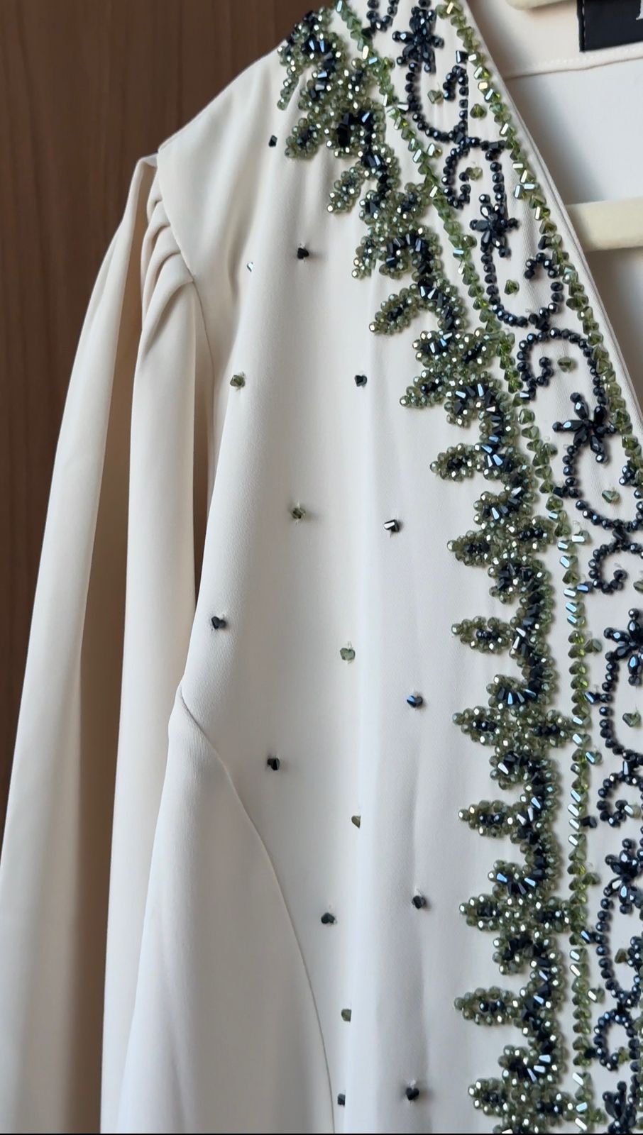 Emerald Lace Abaya CREAM