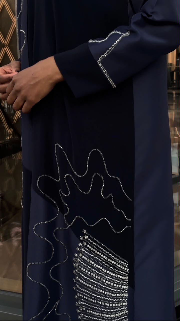 عباية روضة – أسود