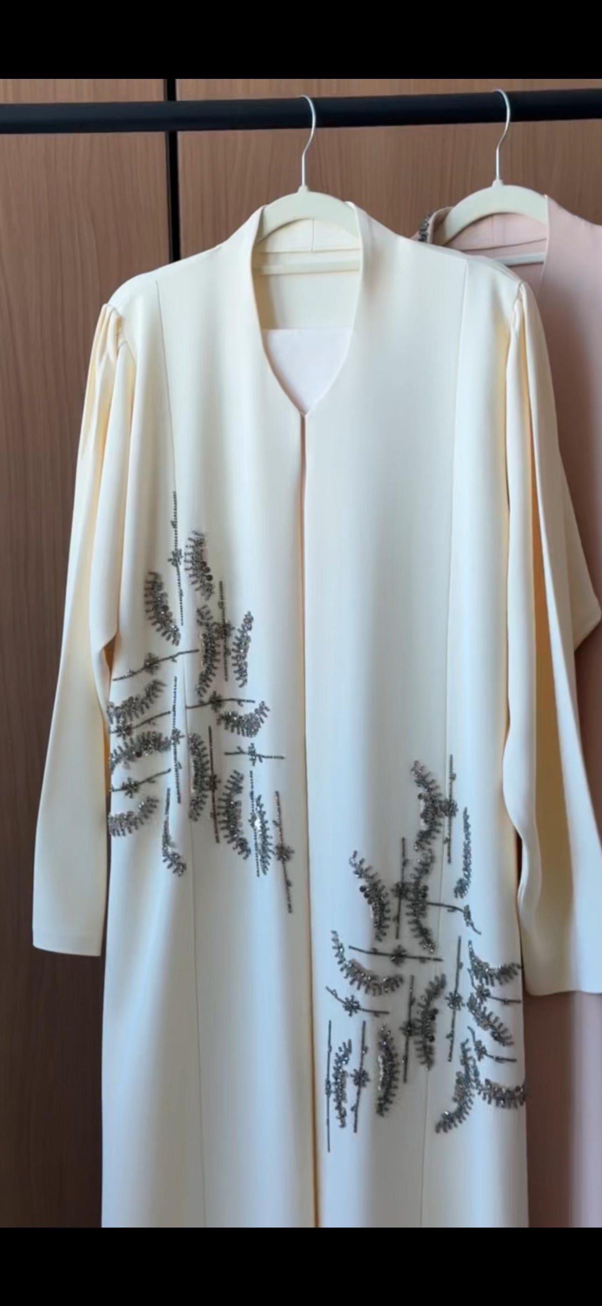 Swan Crystal Grey Abaya